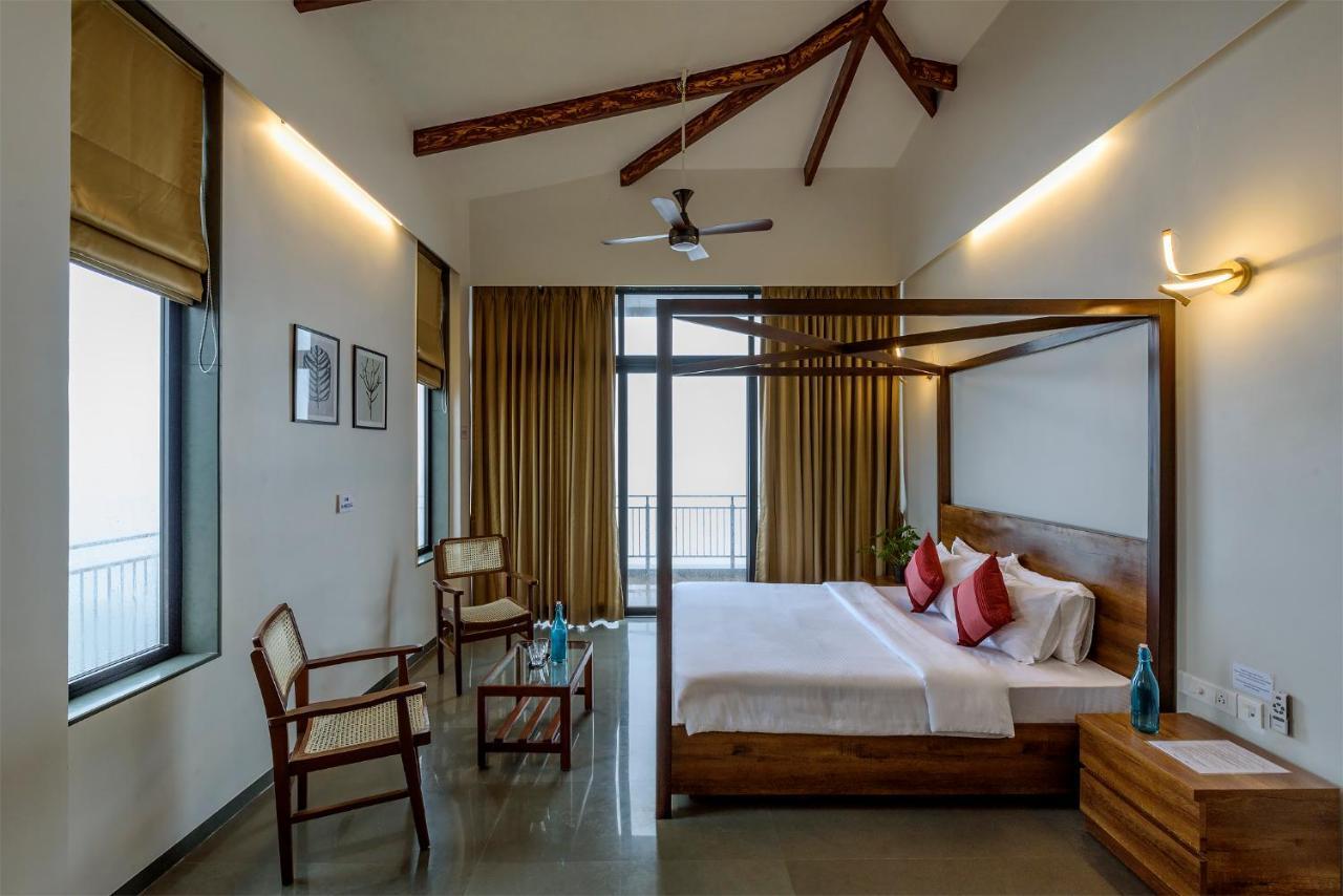 Saffronstays Falcon Hill, Lonavala - Luxury Villa With Infinity Pool Near Lion'S Point Exterior photo